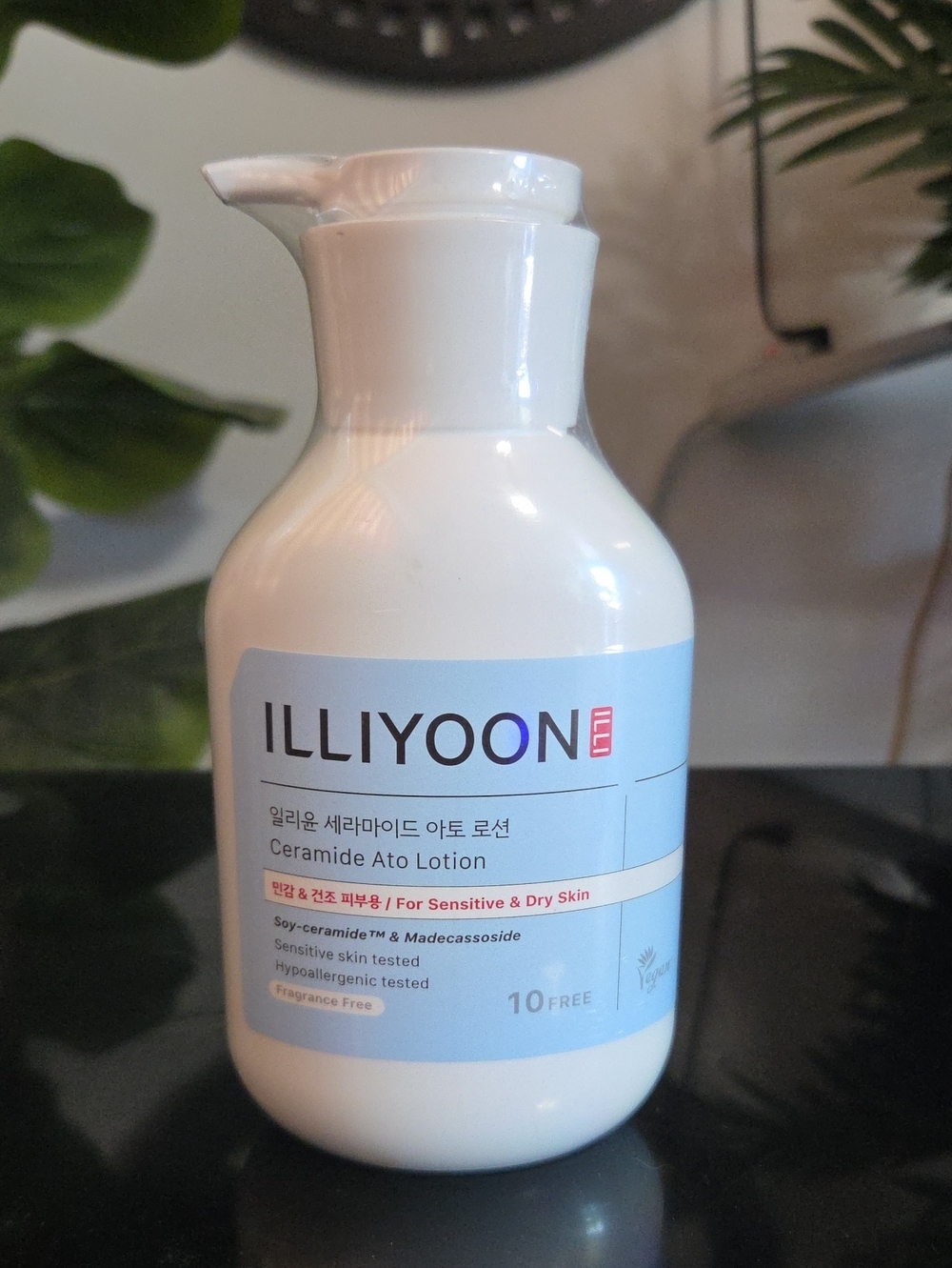 Ceramide Ato Lotion - White/Light Blue